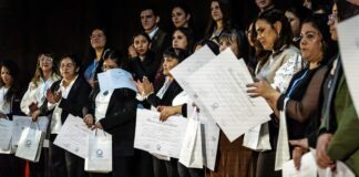 La Universidad del Chubut cierra su ciclo de colaciones de grados 2026 en Esquel