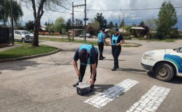La Policía Comunitaria realizó actividades de concientización vial en Trevelin
